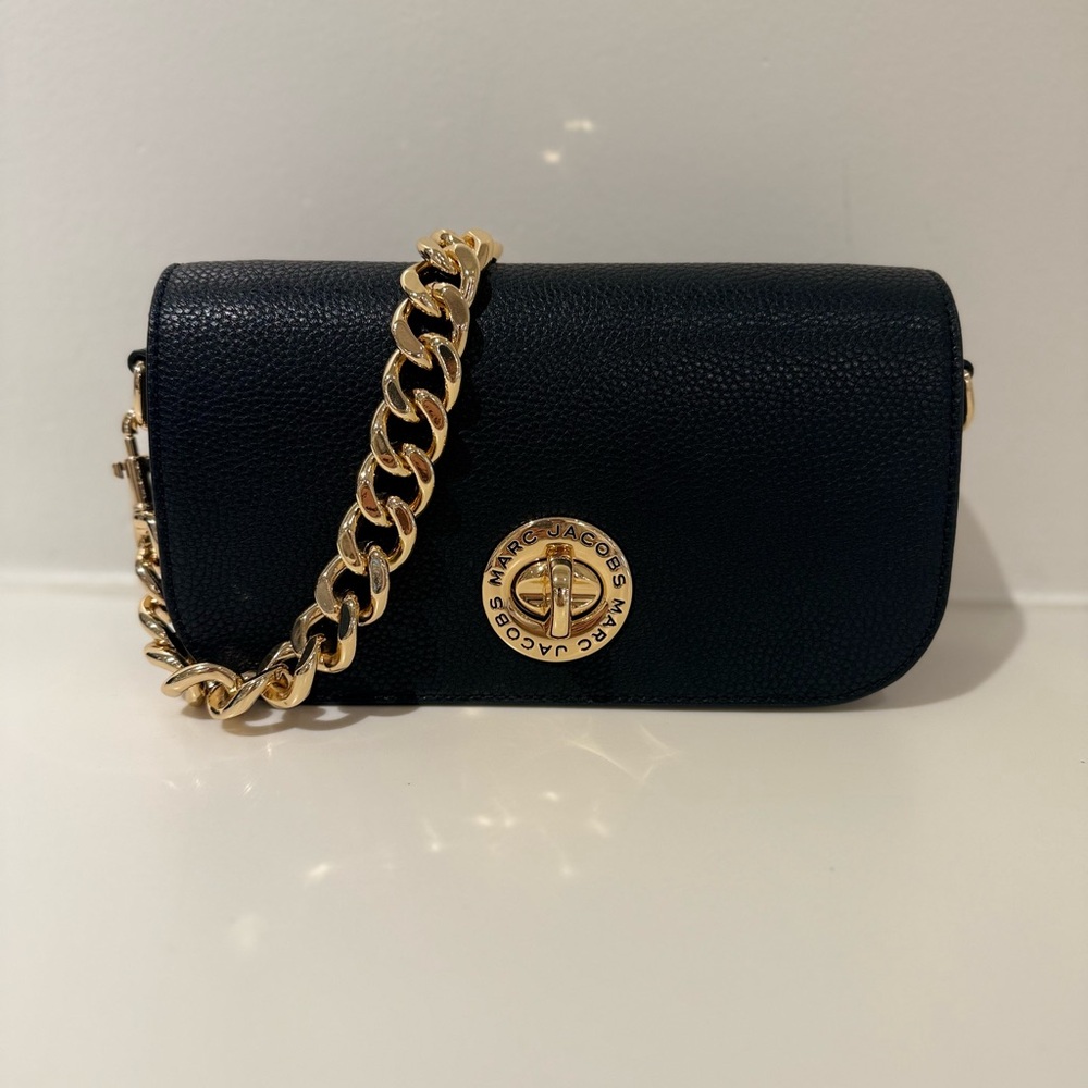 NWT Marc Jacobs turnlock convertible shoulder bag